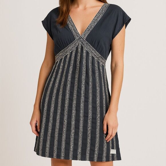 Anthropologie Odd Molly Gray Dress with White Detailing - Picture 1 of 8